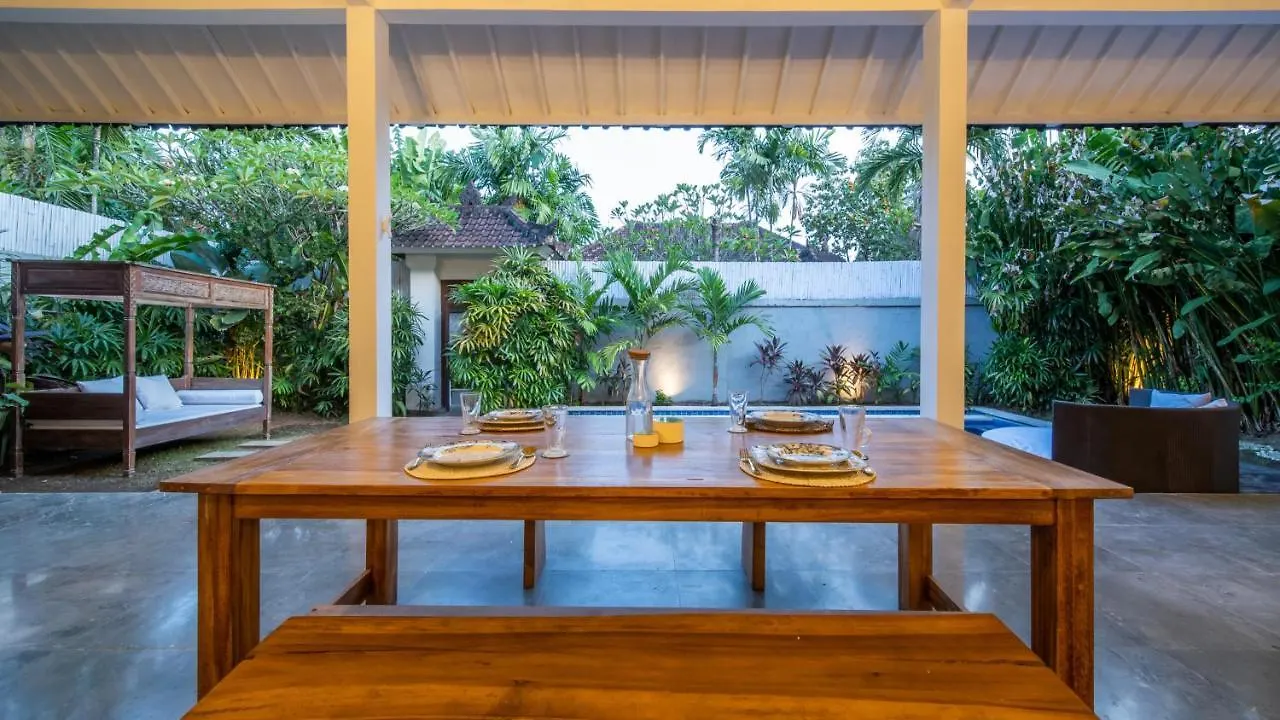 Villa Seminyak - 2Bdr Private Big Pool Villa